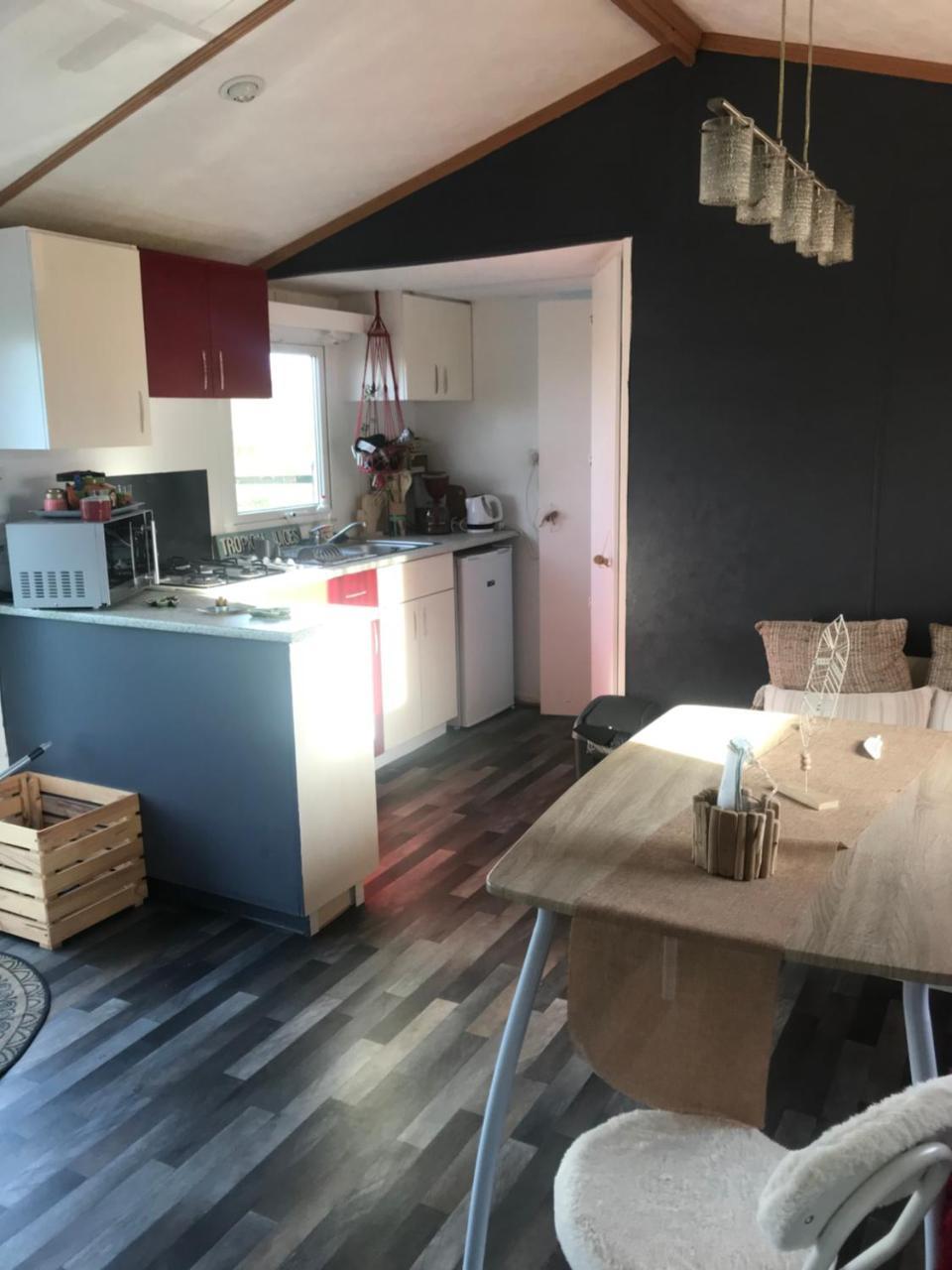Coachella Guest House Lanouaille Ngoại thất bức ảnh