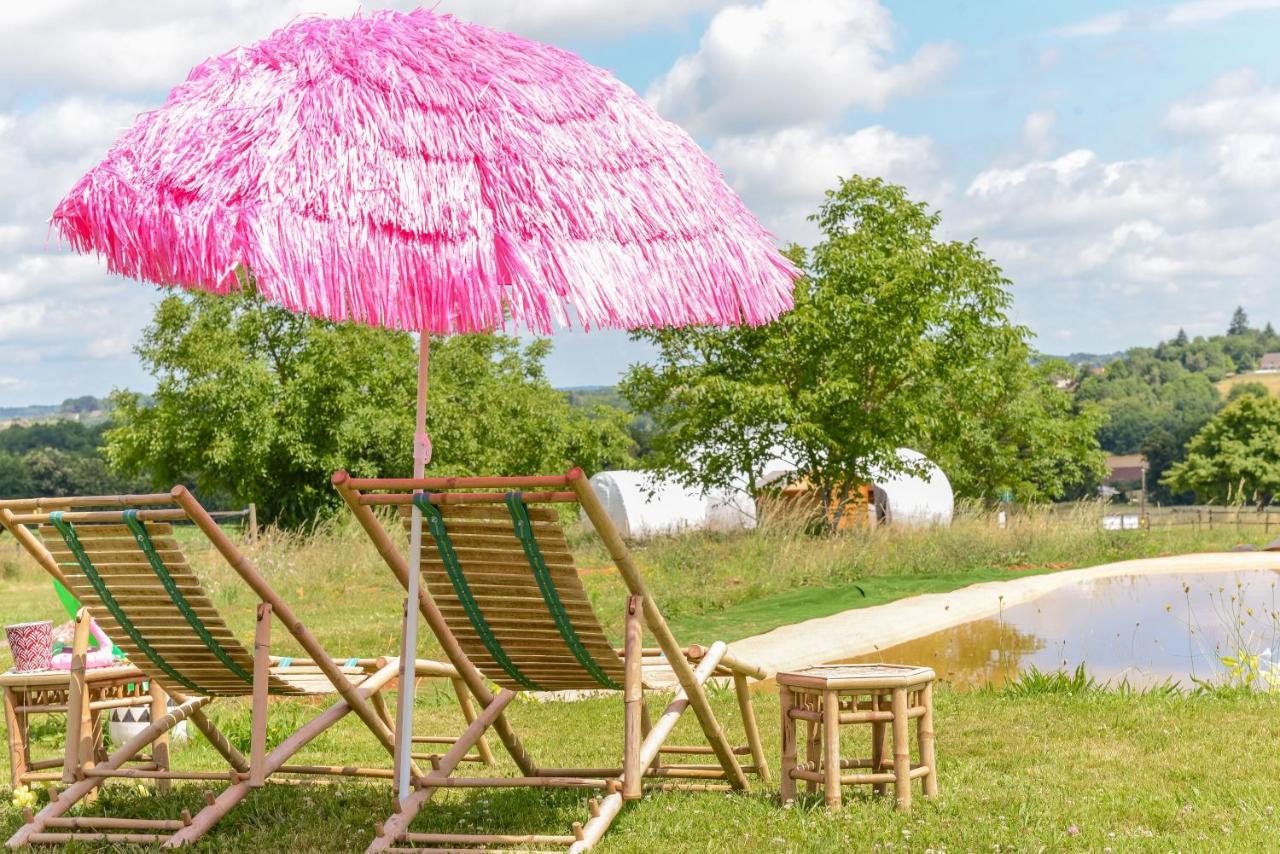 Coachella Guest House Lanouaille Ngoại thất bức ảnh